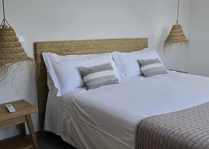 Bay House - Seashore